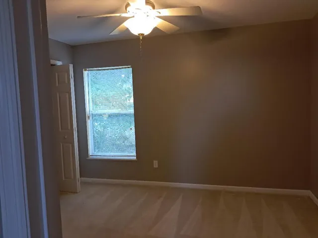 $2,800 | 242 Southwest Amesbury Avenue, Port St. Lucie, FL 34953