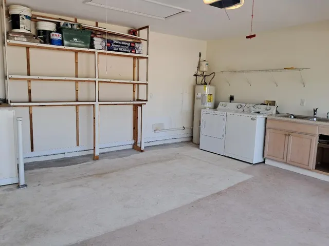 $2,800 | 242 Southwest Amesbury Avenue, Port St. Lucie, FL 34953