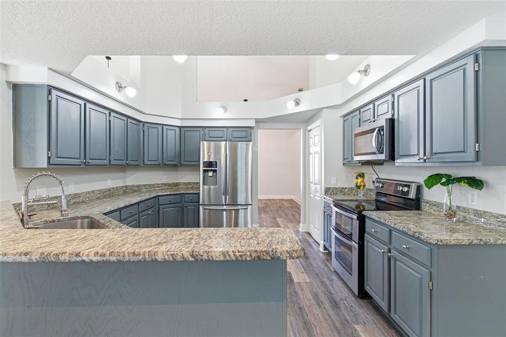 3042 Colonial Ridge Drive Brandon, FL 33511 - Photo 49 of 89