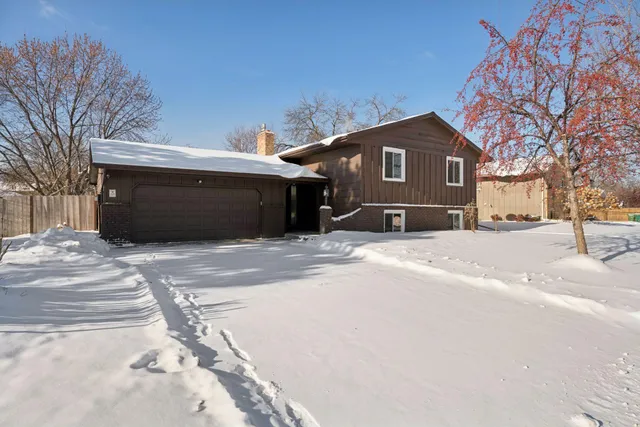$355,000 | 7733 Hampshire Avenue North, Brooklyn Park, MN 55445