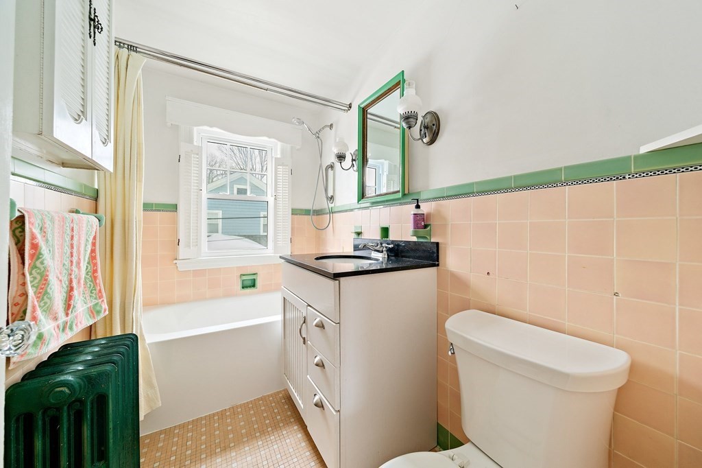 49 Highfield Road Quincy, MA 02169 - Photo 20 of 37 Gallery Image 20