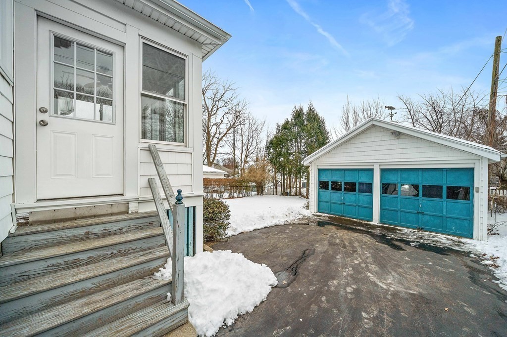 49 Highfield Road Quincy, MA 02169 - Photo 22 of 37 Gallery Image 22
