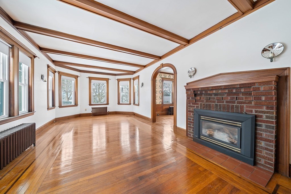 49 Highfield Road Quincy, MA 02169 - Photo 3 of 37 Gallery Image 3