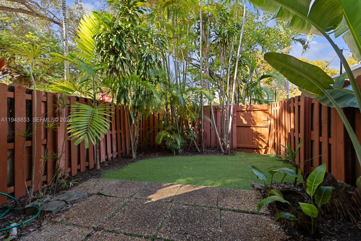 7867 Southwest 102nd Lane Miami, FL 33156 - Photo 15 of 16