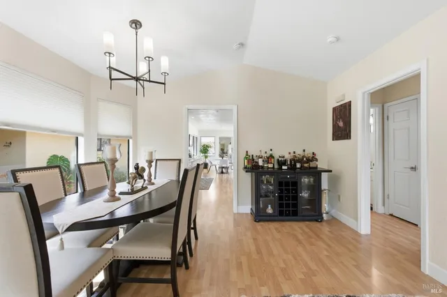 $799,000 | 77 Fountain Grove Circle, Napa, CA 94558