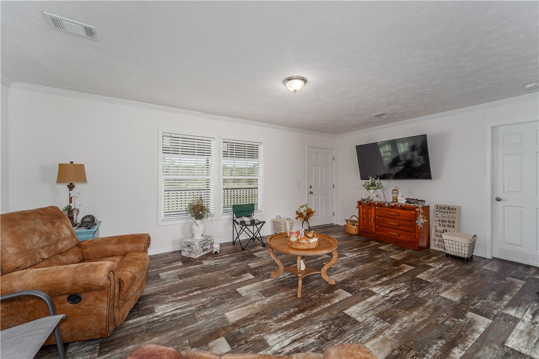 5571 Bowen Road Blackshear, GA 31516 - Photo 7 of 36