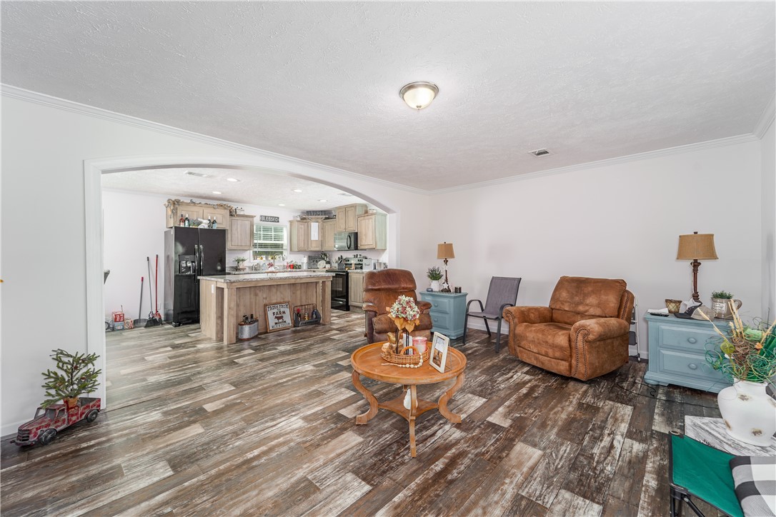 5571 Bowen Road Blackshear, GA 31516 - Photo 8 of 36