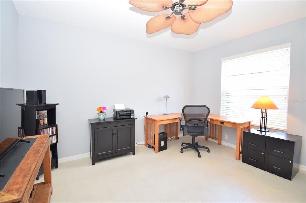 6556 Meandering Way Lakewood Ranch, FL 34202 - Photo 9 of 12 Gallery Image 9