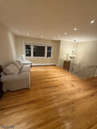 $3,000 | 769 East Hazelwood Avenue, Rahway, NJ 07065