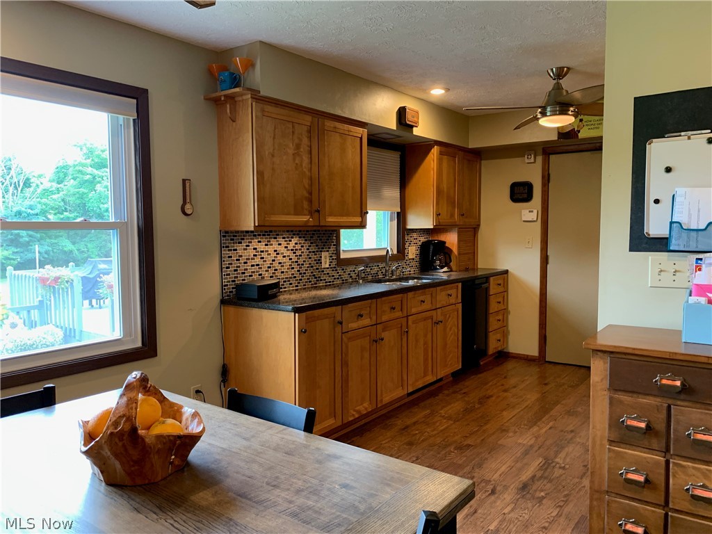 478 State Road Geneva, OH 44041 - Photo 17 of 30 Gallery Image 17