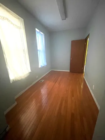 a view of empty room with window