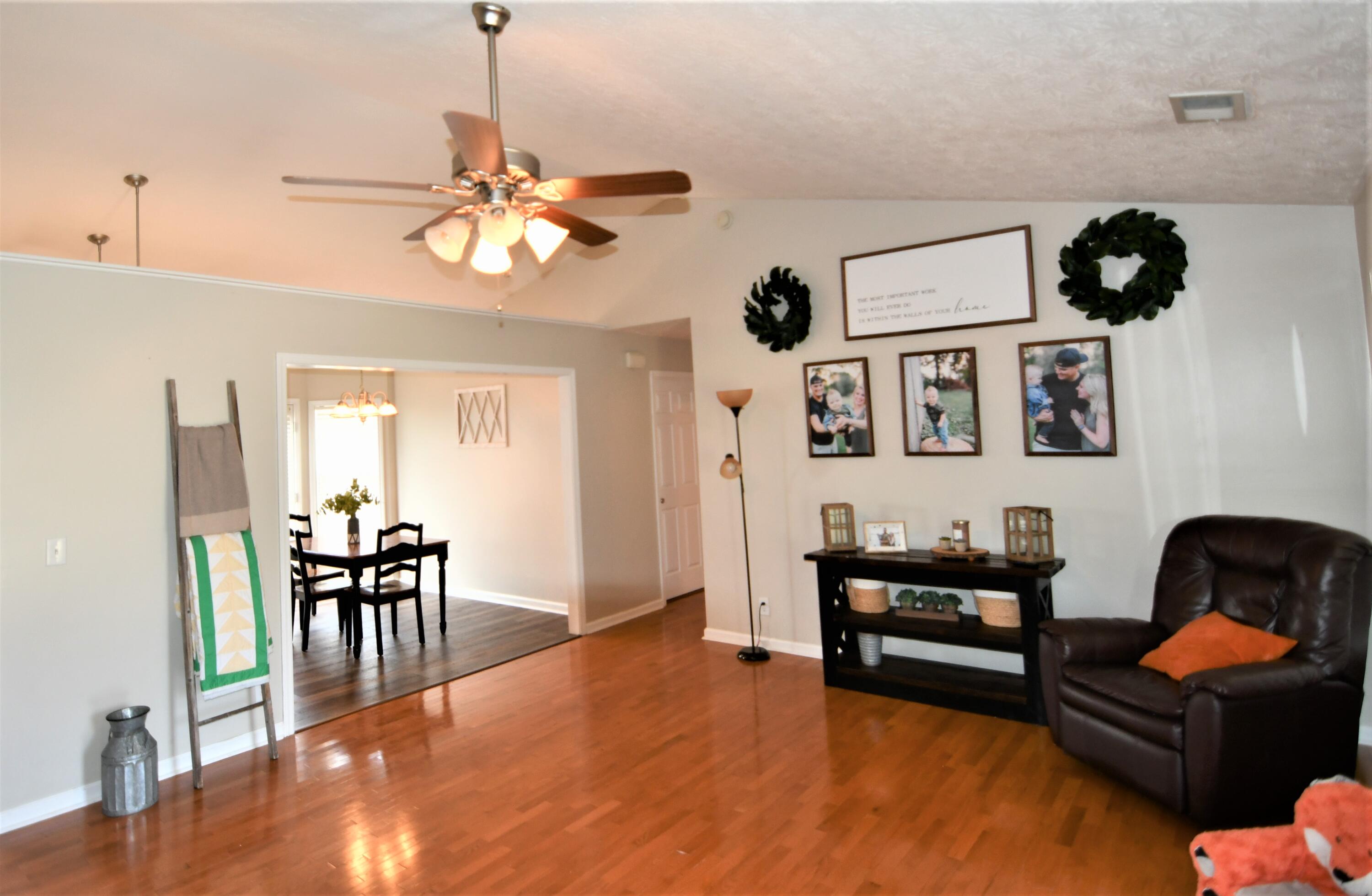 451 Rice Road Morehead, KY 40351 - Photo 8 of 23 DSC_3437
