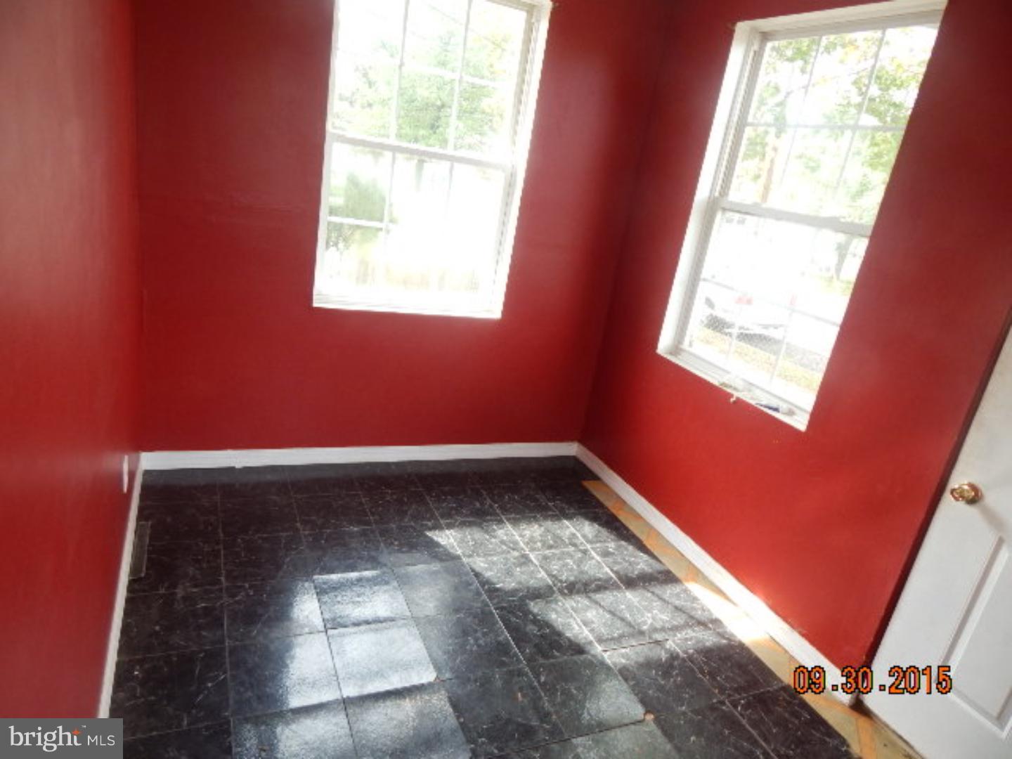 104 Grant Street Riverside, NJ 08075 - Photo 2 of 14