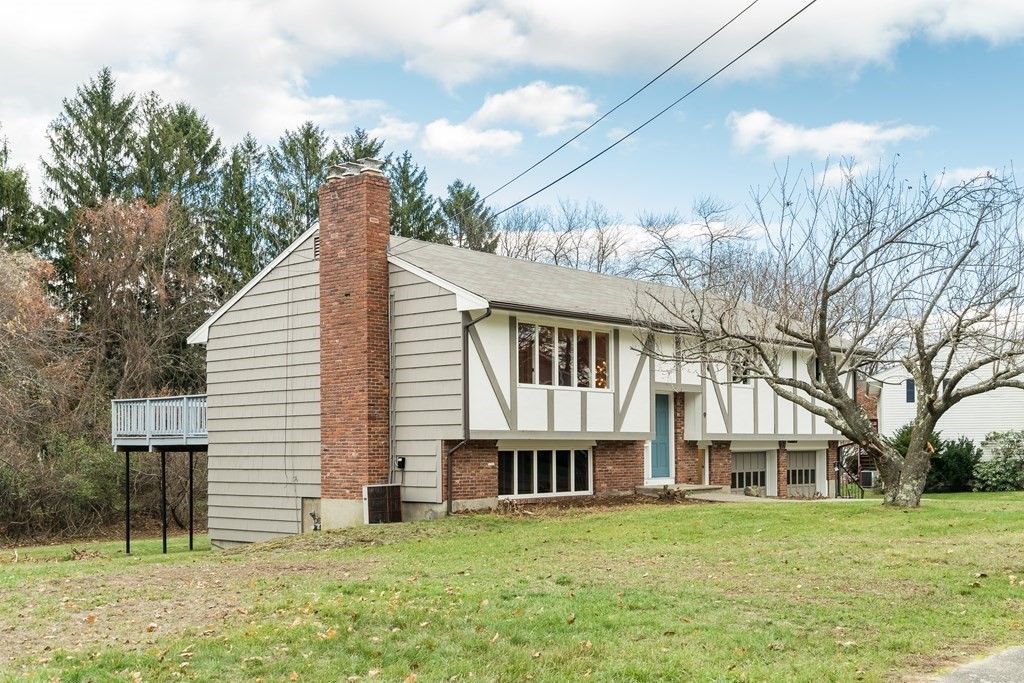9 Barrett Road Lexington, MA 02421 - Photo 1 of 17