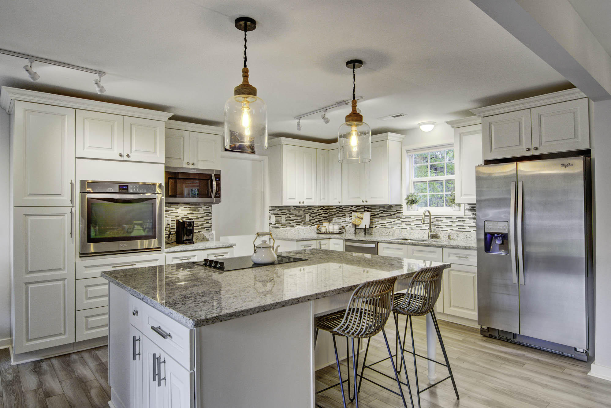 824 Harbor View Road Charleston, SC 29412 - Photo 1 of 28 Kitchen