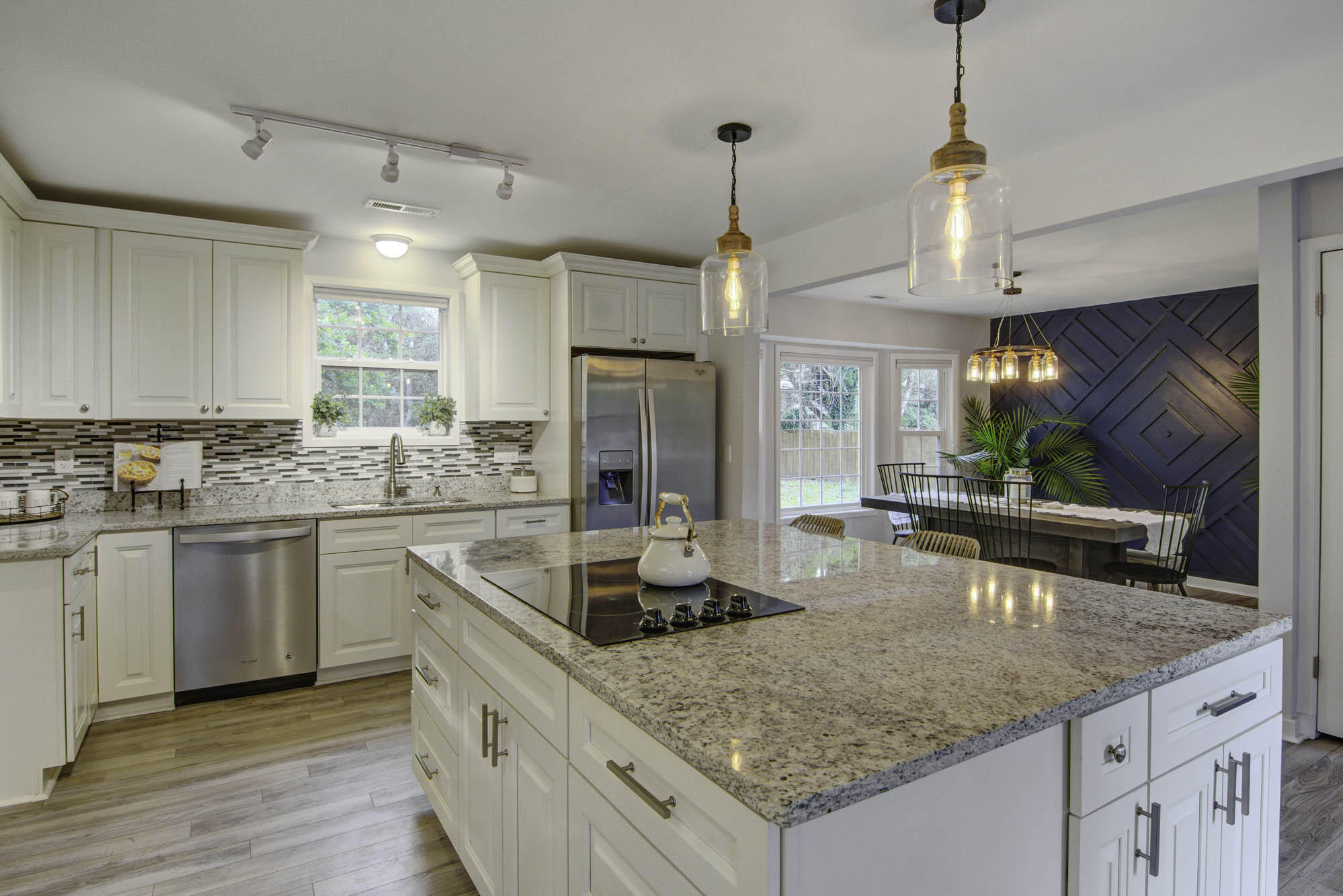 824 Harbor View Road Charleston, SC 29412 - Photo 4 of 28 Kitchen