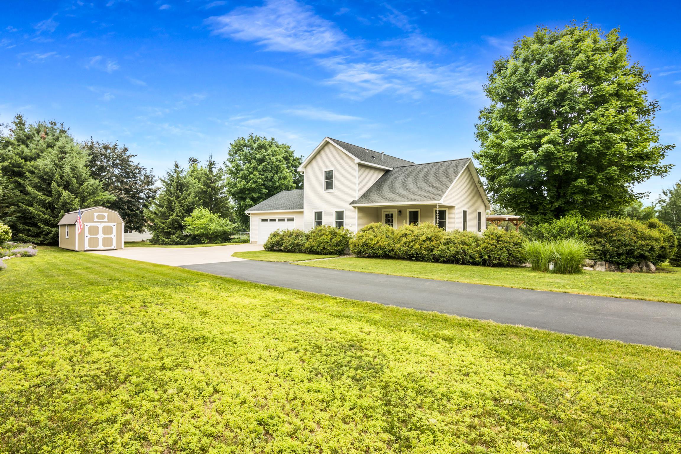 7538 Cram Road Williamsburg, MI 49690 - Photo 2 of 65 1936154-8a97653a-512b-411f-a1aa-8a5cb2bf947f.JPG