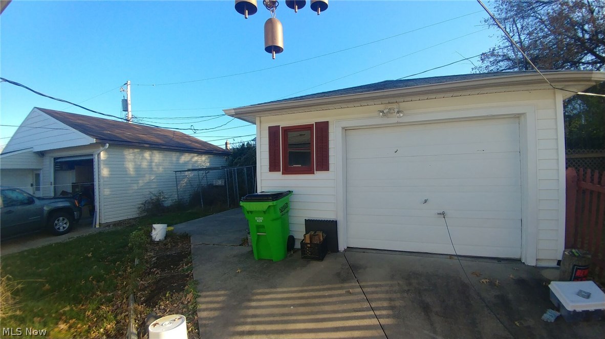 11420 Hempstead Road Garfield Heights, OH 44125 - Photo 7 of 30