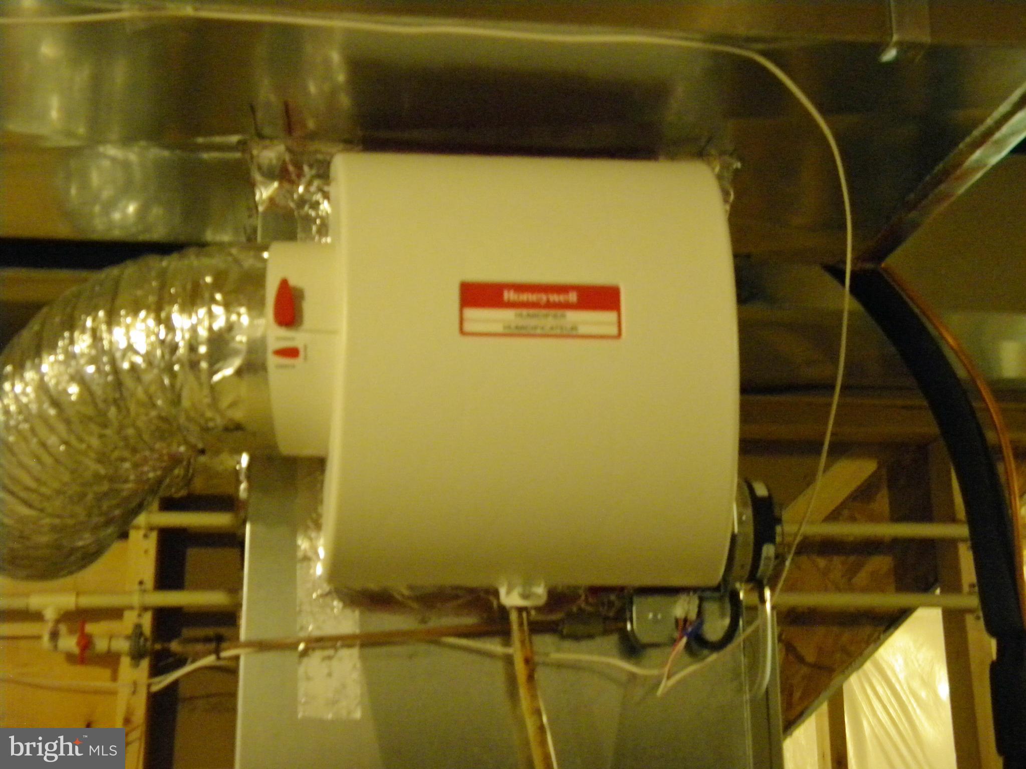 551 Pine Ridge Drive Front Royal, VA 22630 - Photo 25 of 30 Basement humidifier