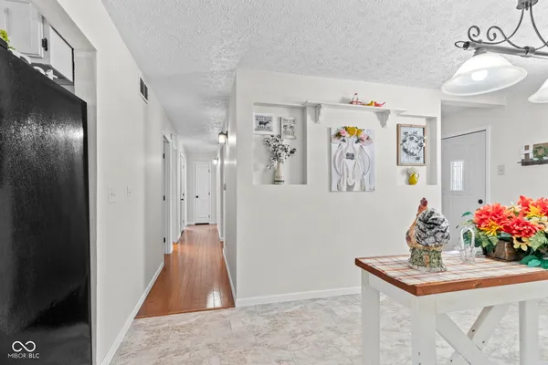 $230,000 | 850 East County Road 55, North Vernon, IN 47265