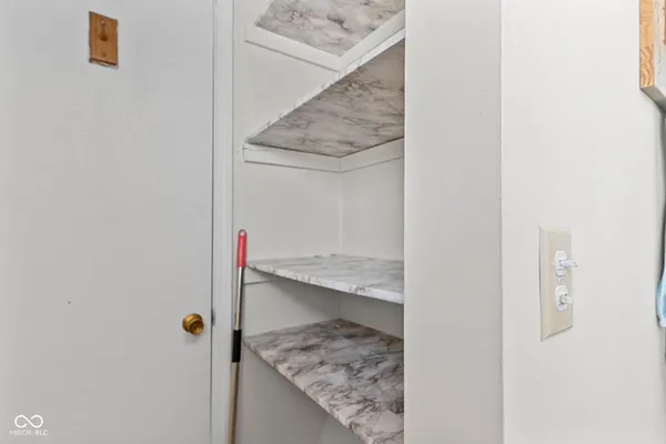 $230,000 | 850 East County Road 55, North Vernon, IN 47265