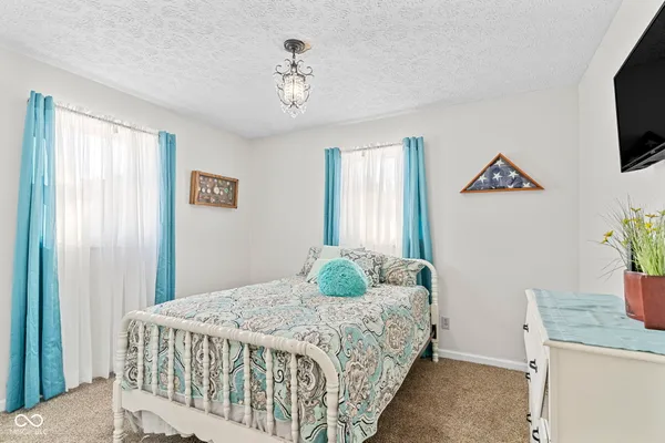 $230,000 | 850 East County Road 55, North Vernon, IN 47265