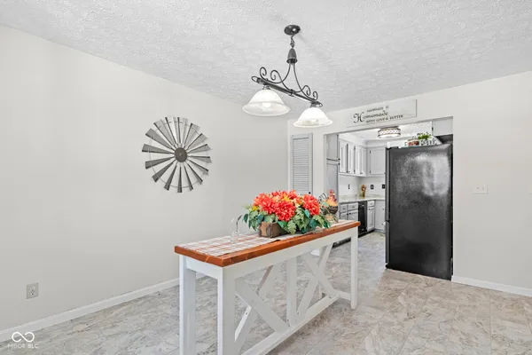 $230,000 | 850 East County Road 55, North Vernon, IN 47265