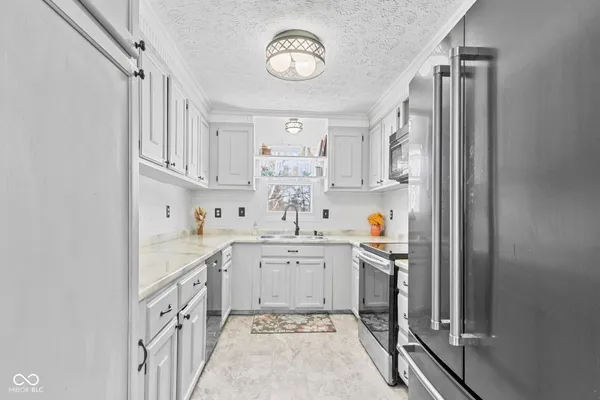 $230,000 | 850 East County Road 55, North Vernon, IN 47265