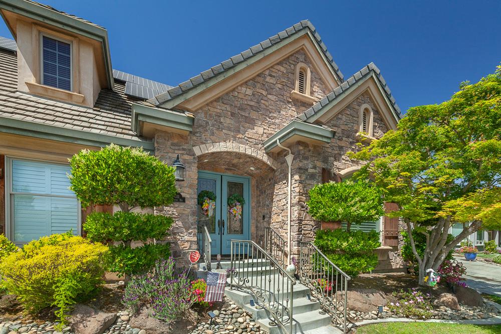 1111 Brighton Way Lodi, CA 95242 - Photo 7 of 87