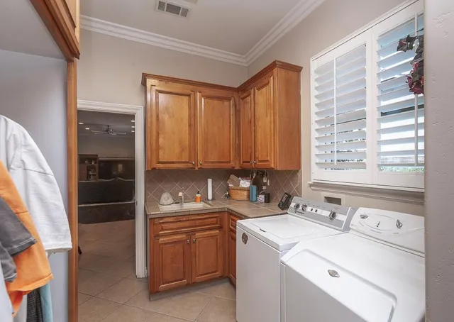 $995,000 | 1111 Brighton Way, Lodi, CA 95242