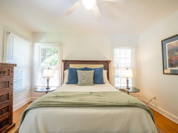 $6,300 | 32 Margranita Crescent, Austin, TX 78703