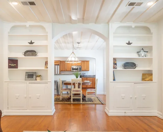 $6,300 | 32 Margranita Crescent, Austin, TX 78703