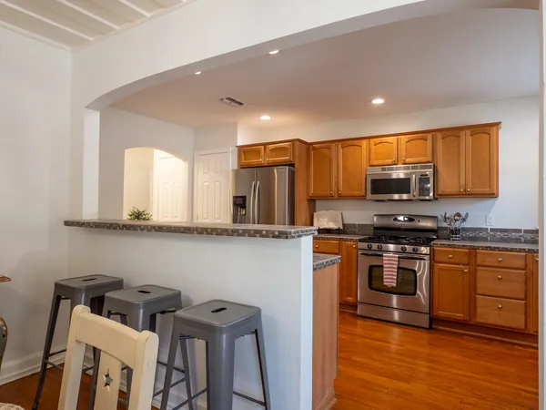 $6,300 | 32 Margranita Crescent, Austin, TX 78703