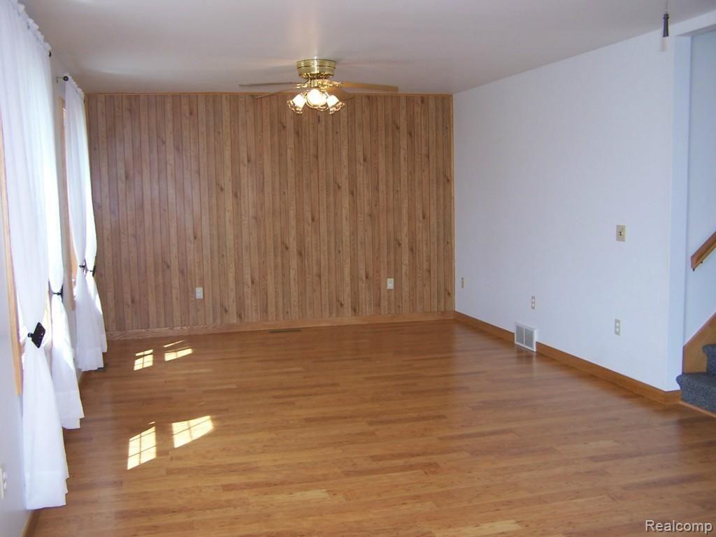 1536 Kern Road Reese, MI 48757 - Photo 7 of 18 Gallery Image 7