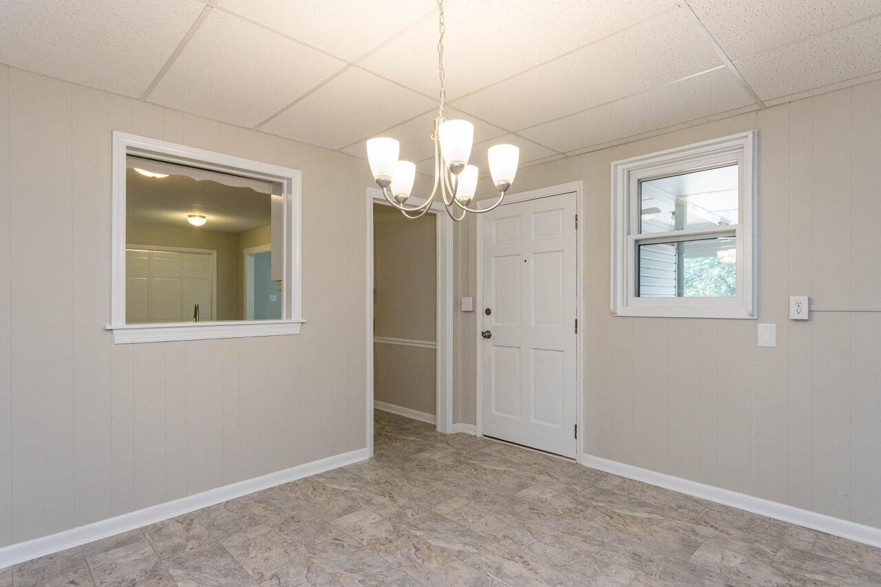 1603 Jeffrey Street Raleigh, NC 27610 - Photo 9 of 28 Dining Room