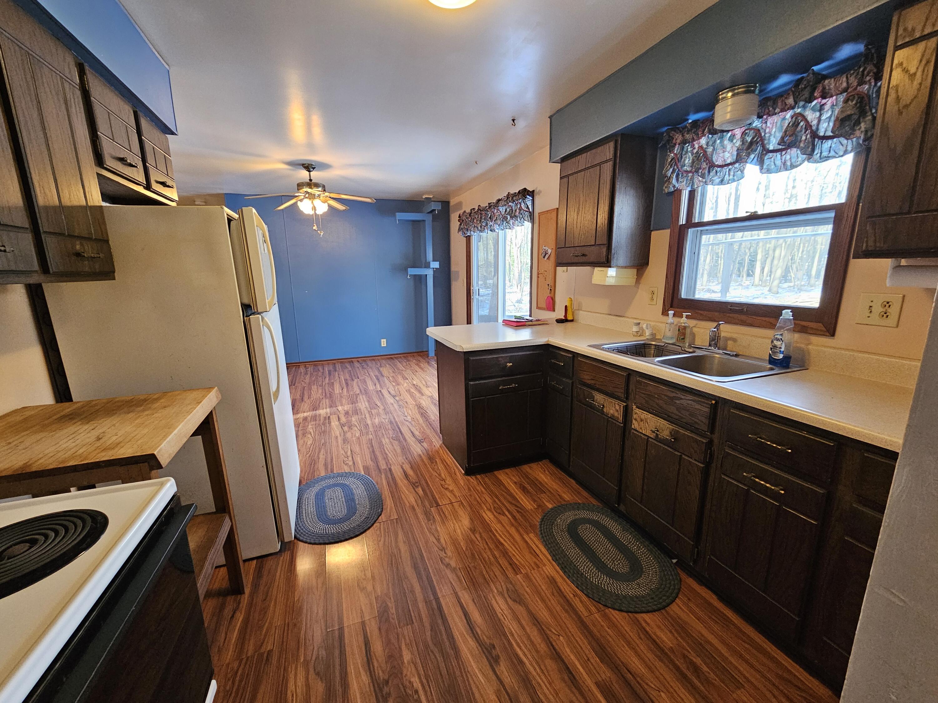 9178 Lamos Road Montague, MI 49437 - Photo 4 of 42 20240323_182750