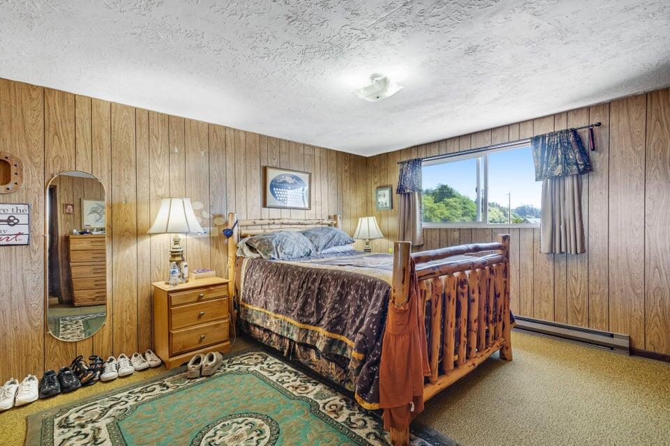 2045 Netarts Bay Road Tillamook, OR 97141 - Photo 19 of 41 Unit 1