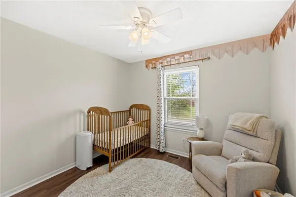 $355,000 | 1617 Northeast Auburn Drive, Lee's Summit, MO 64086
