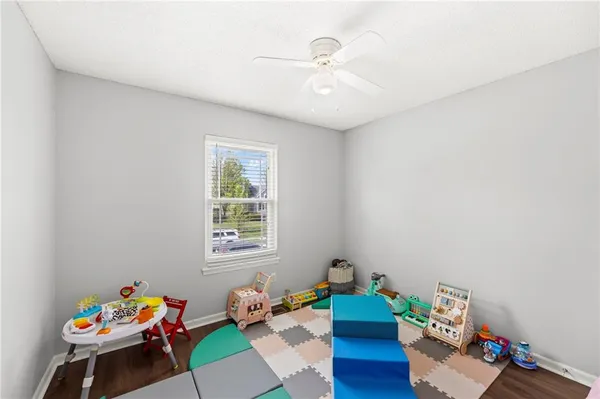 $355,000 | 1617 Northeast Auburn Drive, Lee's Summit, MO 64086