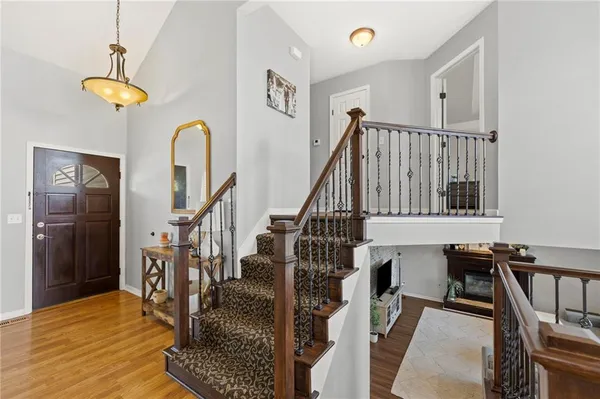 $355,000 | 1617 Northeast Auburn Drive, Lee's Summit, MO 64086