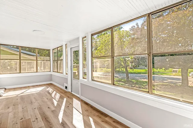 $147,900 | 734 South 33rd Street, South Bend, IN 46615