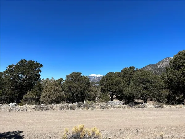 a view of a snow covered with snow