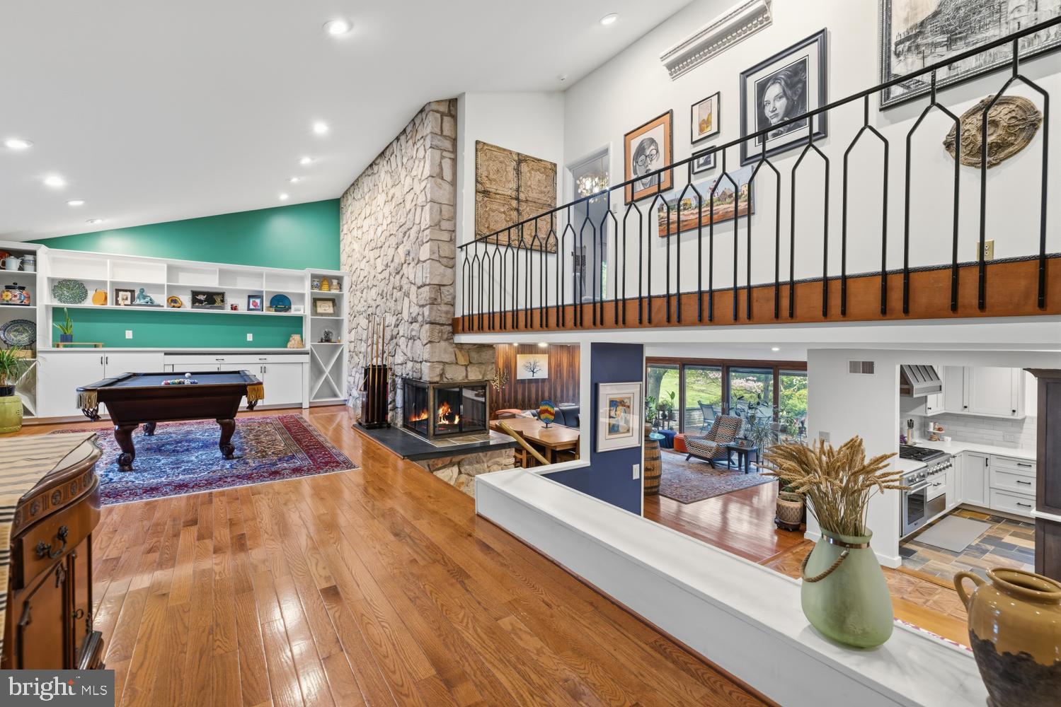 1074 Pheasant Road Rydal, PA 19046 - Photo 2 of 51 Foyer
