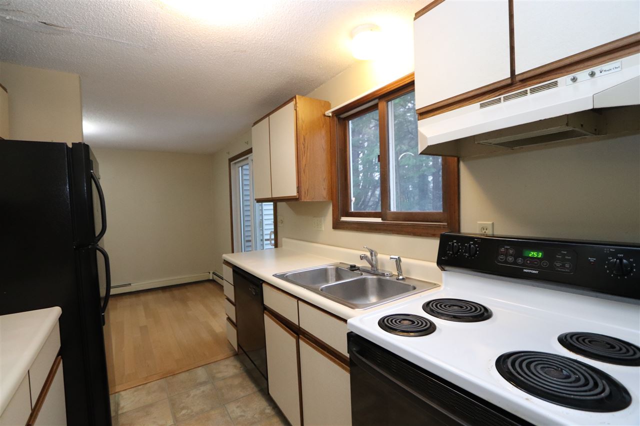11 Cedarbrook Avenue, Unit B Rochester, NH 03867 - Photo 14 of 38