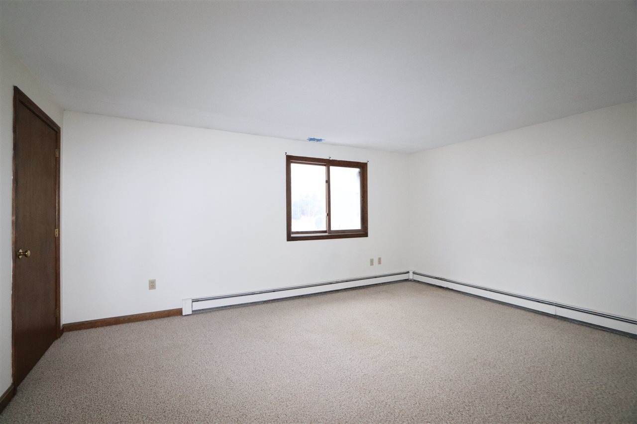 11 Cedarbrook Avenue, Unit B Rochester, NH 03867 - Photo 21 of 38