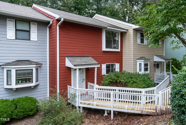 $292,500 | 5444 Pine Top Circle, Raleigh, NC 27612