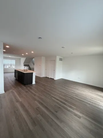 $2,499 | 6550 Linden Trail, Unit F, Wonder Lake, IL 60097