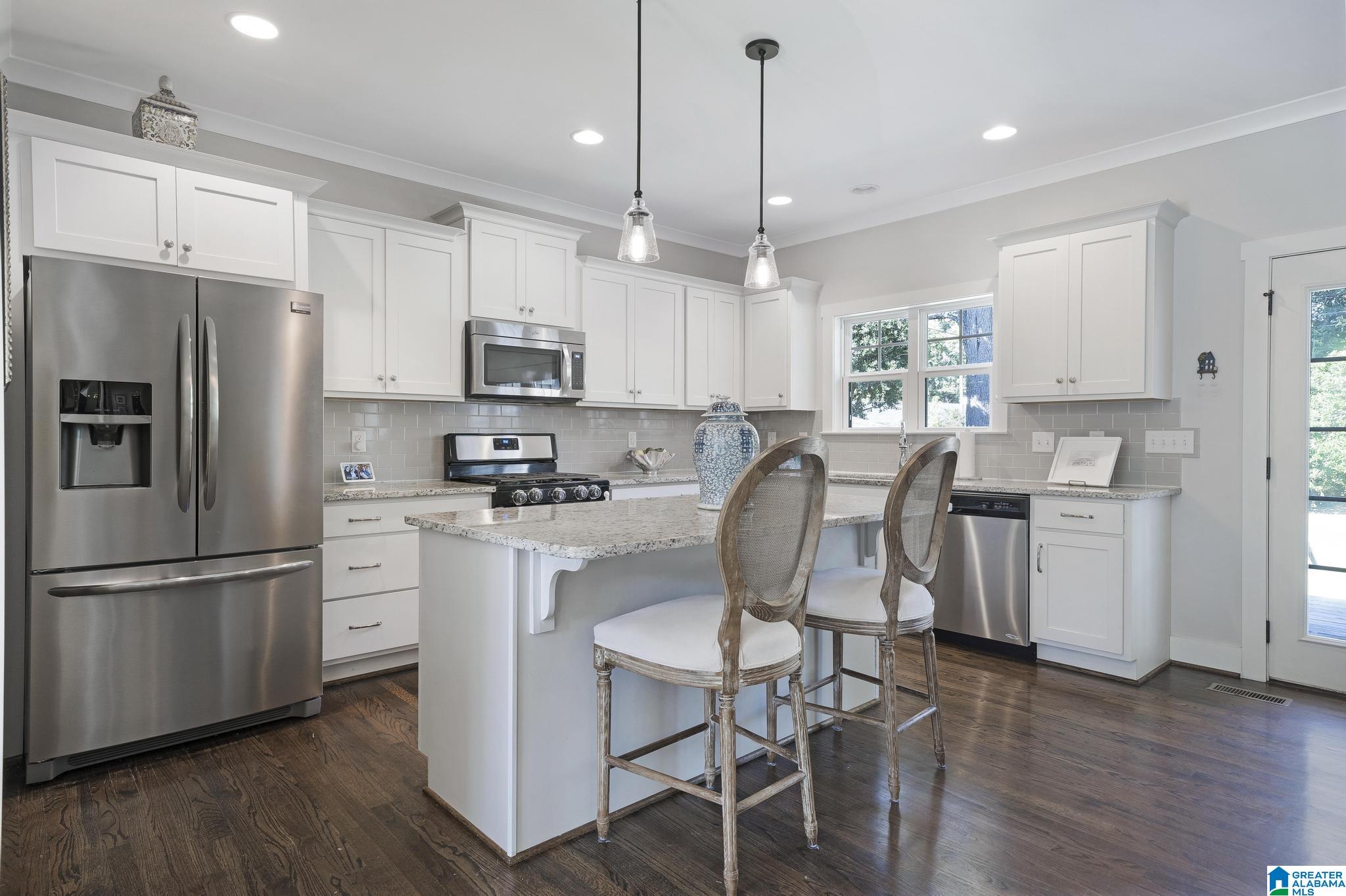 4364 MountainDale Road Birmingham, AL 35213 - Photo 9 of 35