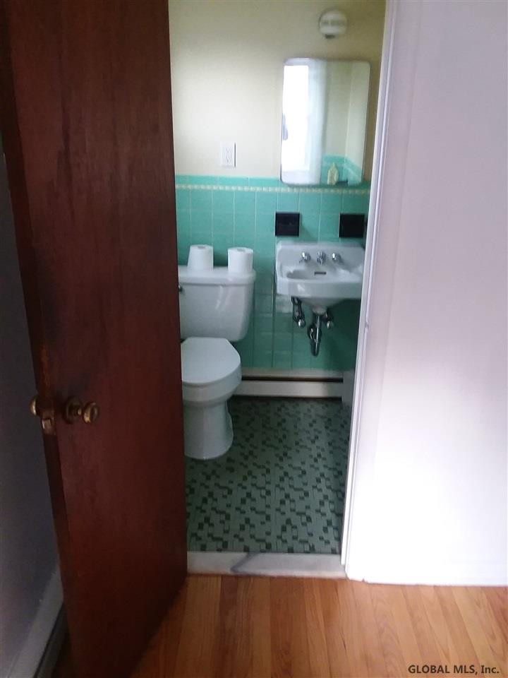5 Lake Road Colonie, NY 12205 - Photo 11 of 16 Photo 11
