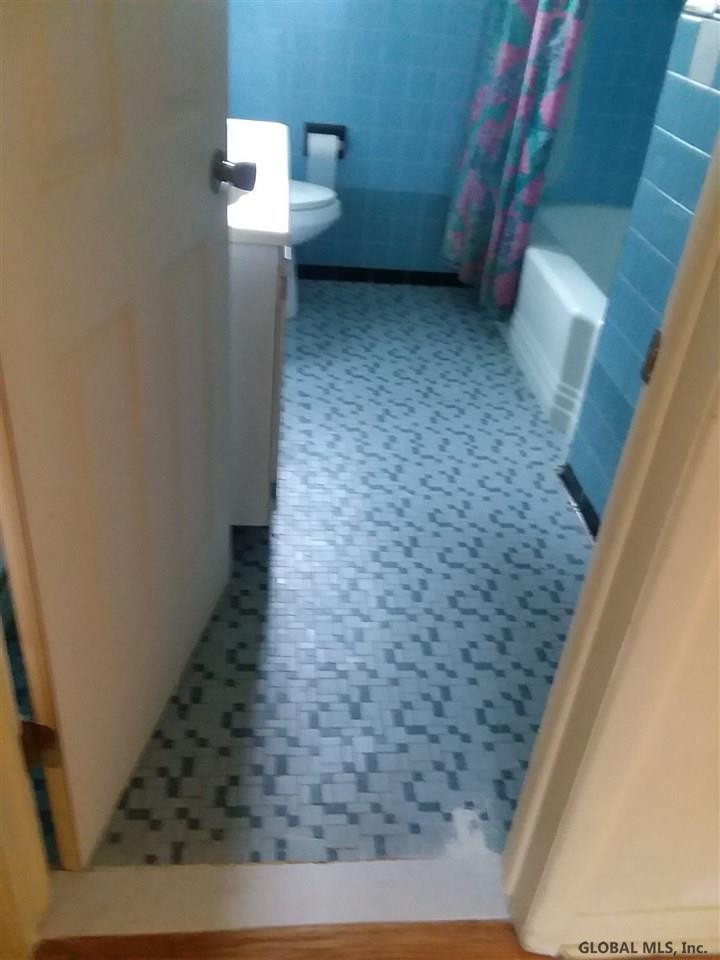 5 Lake Road Colonie, NY 12205 - Photo 12 of 16 Photo 12